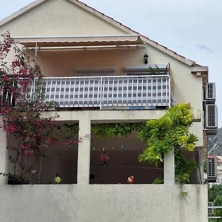 High Horizon - Sun, Space & Blue Skies Apartament *