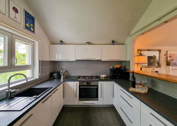 Apartamento High Horizon - Sun, Space & Blue Skies Mlini